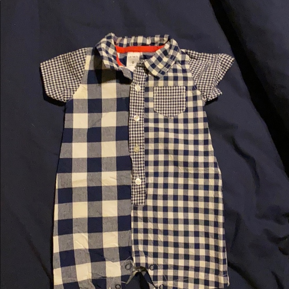 Carter’s boys collared Romper
